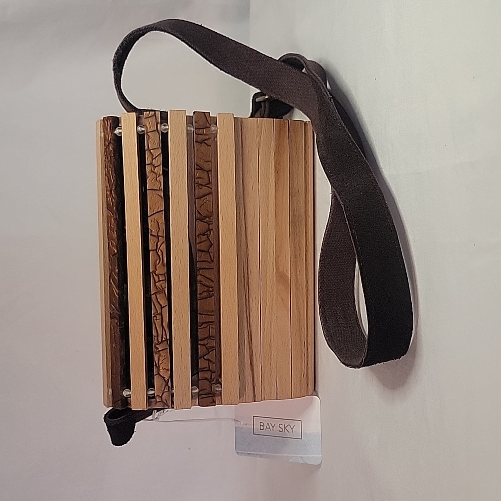 Bay Sky Wooden Purse